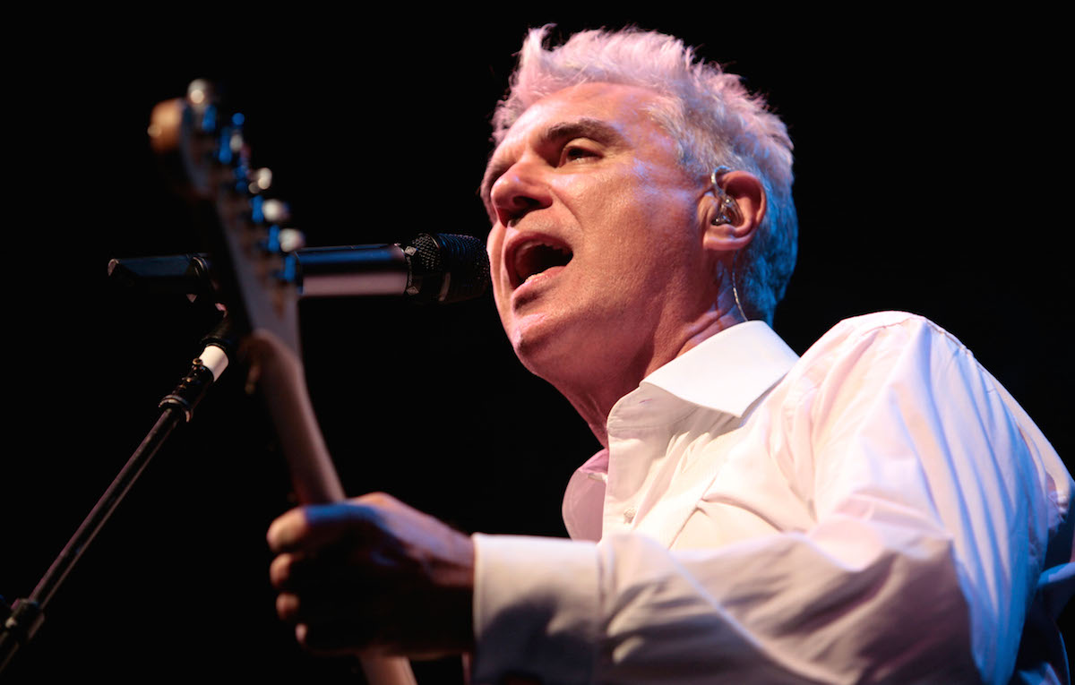 David Byrne a luglio in Italia per tre concerti