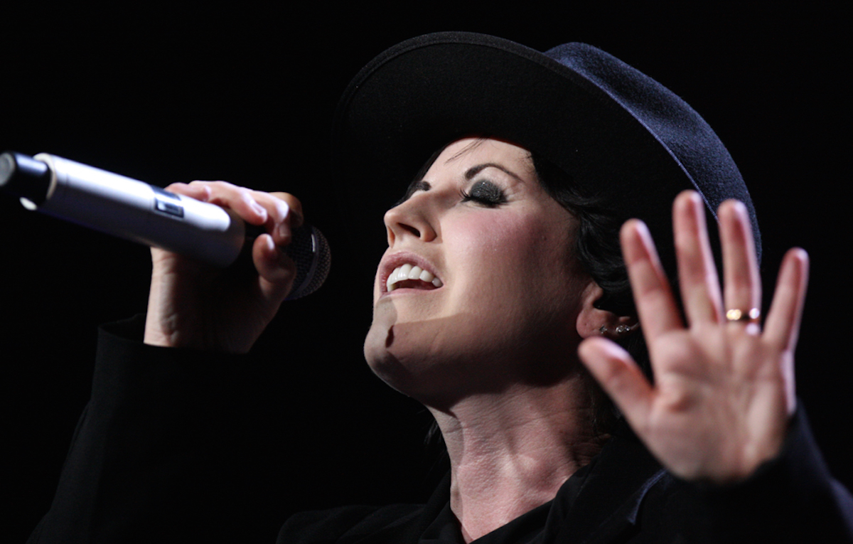 I Cranberries annunciano l’ultimo album con Dolores O’Riordan, ‘In The End’