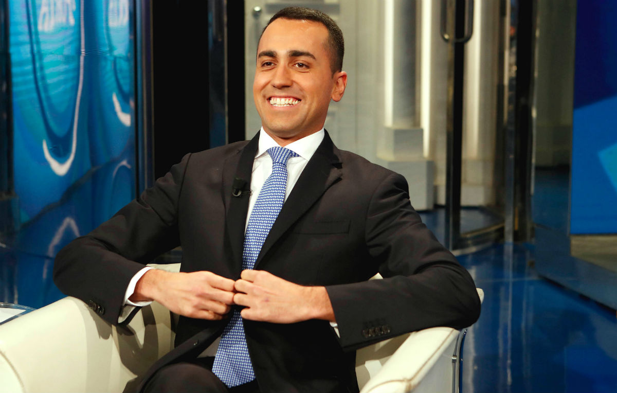 Il corpo di Luigi Di Maio