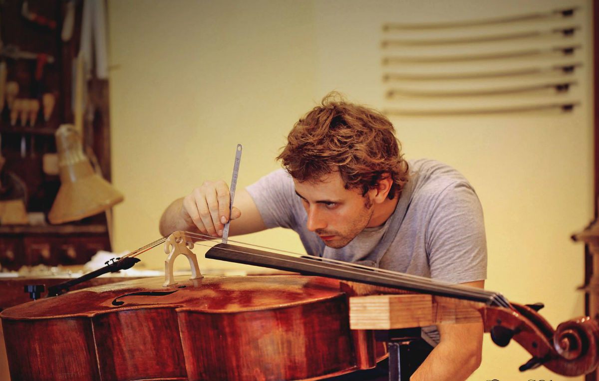 Valerio Ferron, il “violinaio” star di Instagram