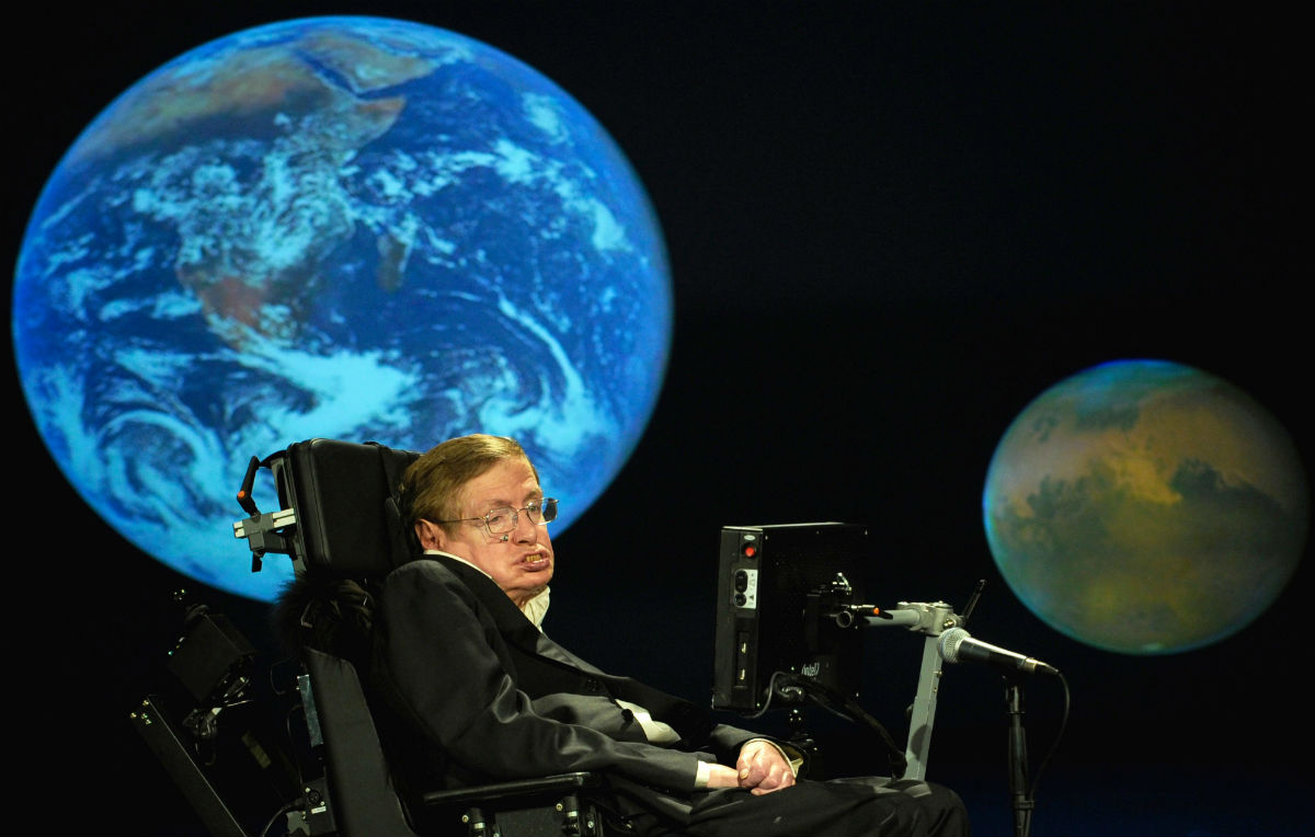 Stephen Hawking: i 10 momenti musicali dell’astrofisico