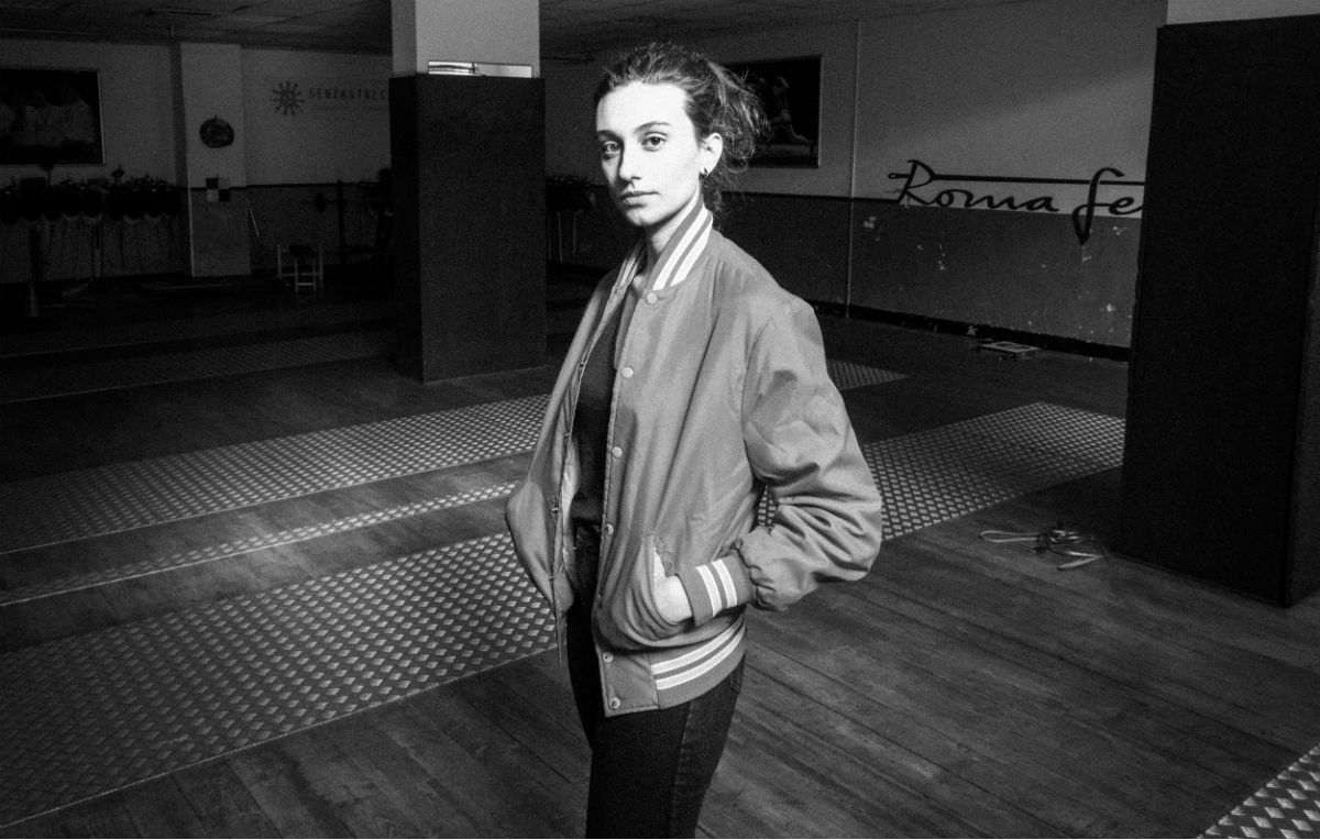 MESA - Uno degli ultimi talenti a entrare nel roster di Bomba Dischi, è una delle cantautrici italiane più promettenti. Ha da poco pubblicato il suo primo album, Touché.