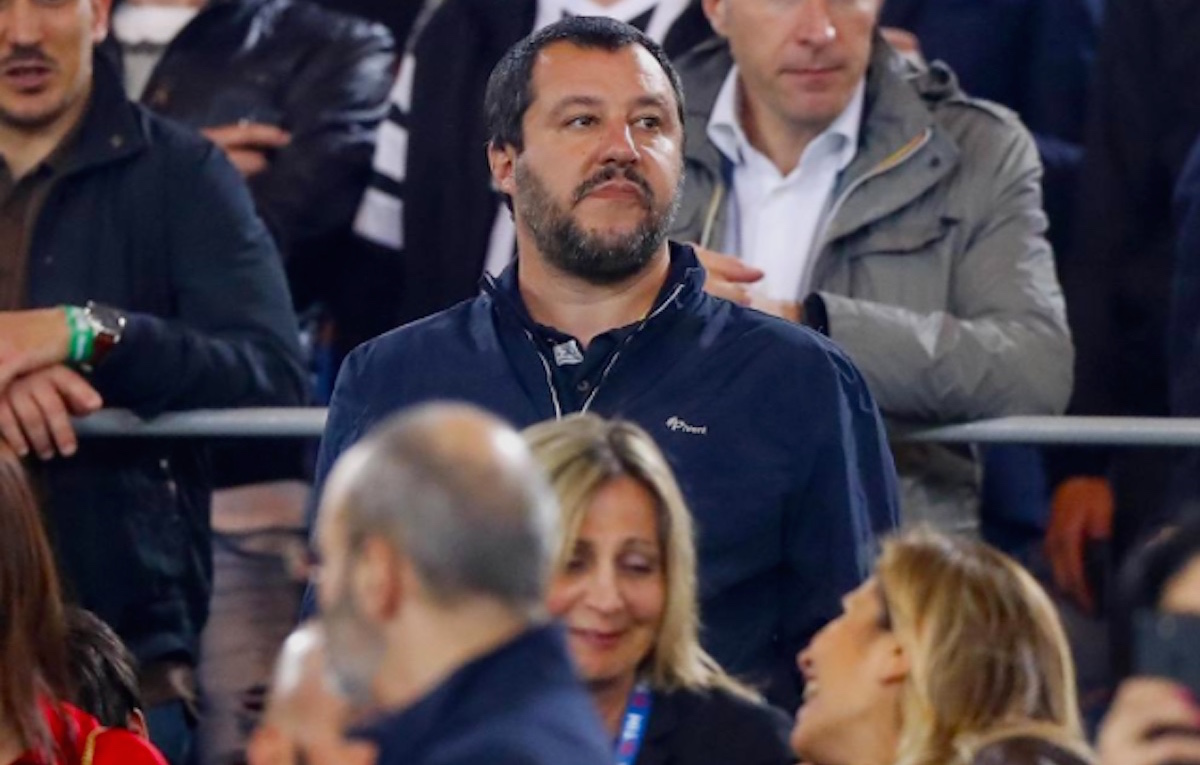 Matteo Salvini, al governo con una giacca da “fascista del terzo millennio”