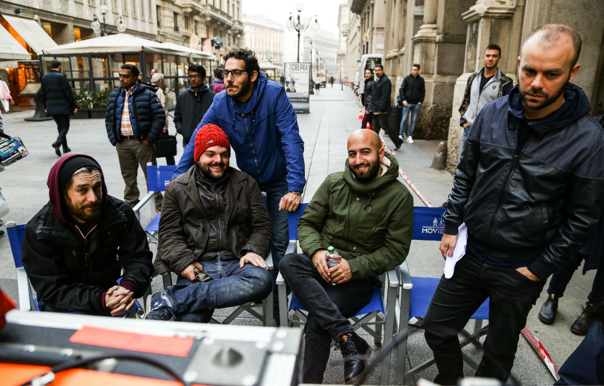 Il Terzo Segreto di Satira: Andrea Fadenti, Davide Bonacina, Andrea Mazzarella, Pietro Belfiore, Davide Rossi sul set di 'Si muore tutti democristiani'.