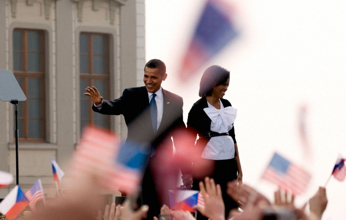 Barack Obama e Michelle produrranno film e serie TV per Netflix