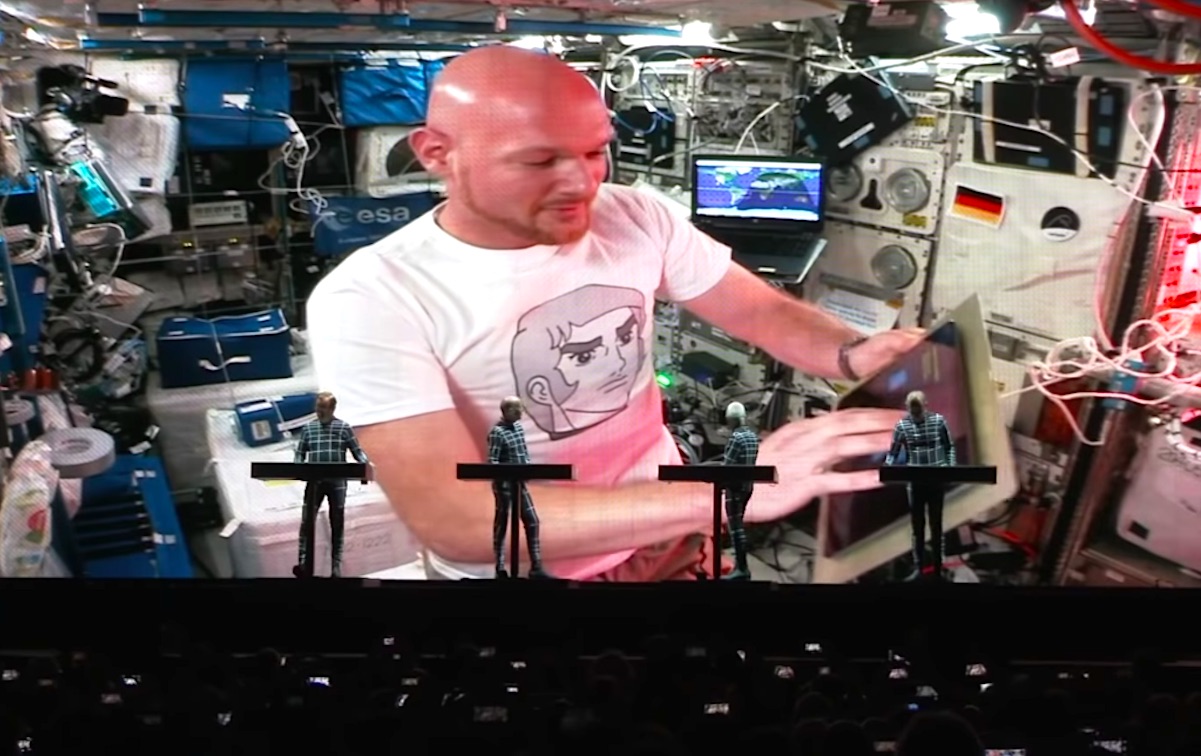 Kraftwerk, in concerto con un astronauta in diretta dallo spazio