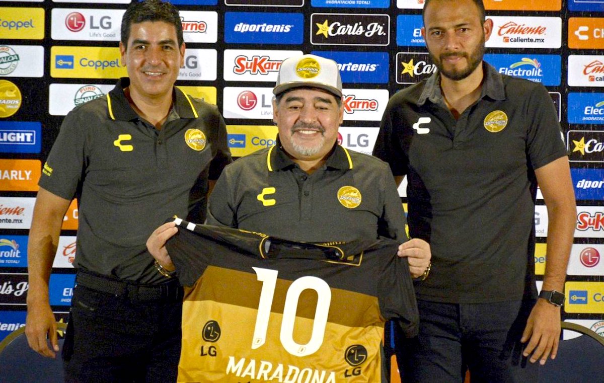 Lo sapete in che guaio si è infilato Diego Maradona?