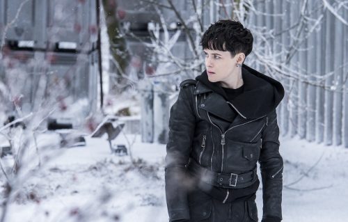 Claire Foy nei panni di Lisbeth Salander in 'Millenium - Quello che non uccide'.