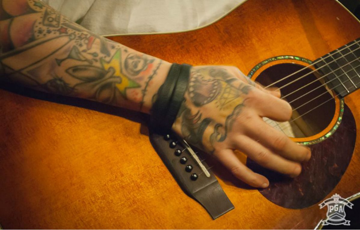 PGA - Italian Punks Go Acoustic