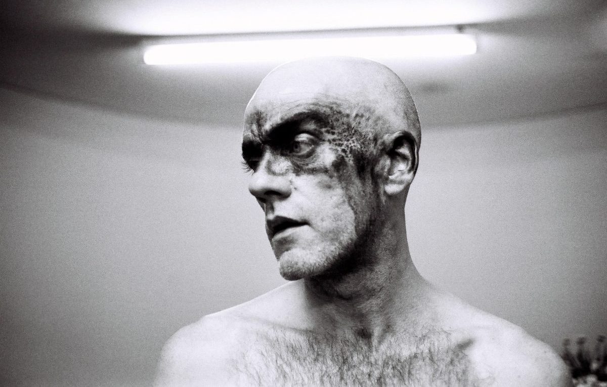 Michael Stipe fotografato da David Belisle. Foto via Facebook Ufficiale