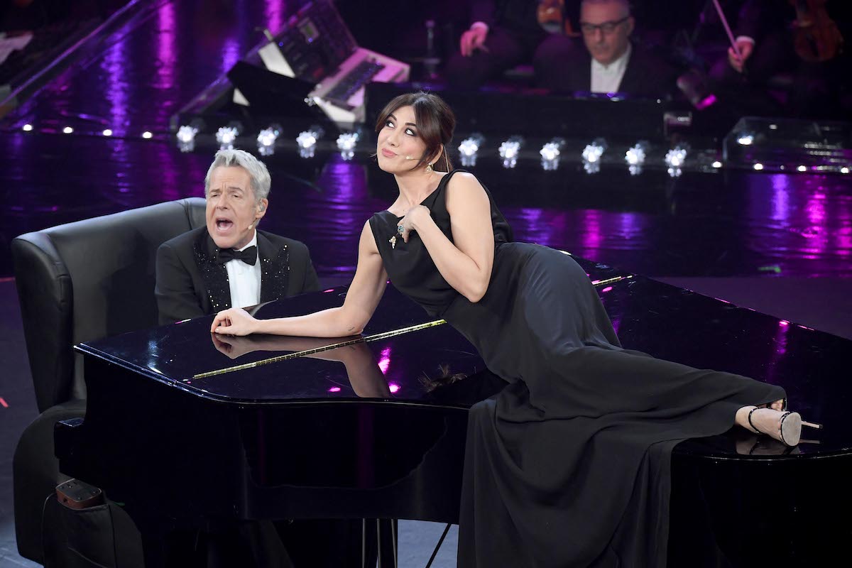 Sanremo, 69¬∞ Festival della canzone Italiana 2019. Seconda Serata. Virginia Raffaele Claudio Baglioni e il Pianoforte