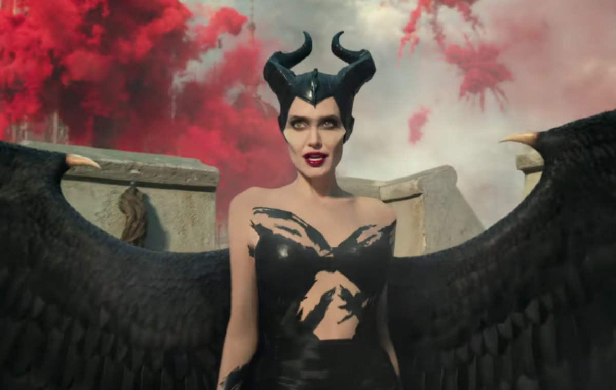 Angelina Jolie nel trailer di "Maleficent"