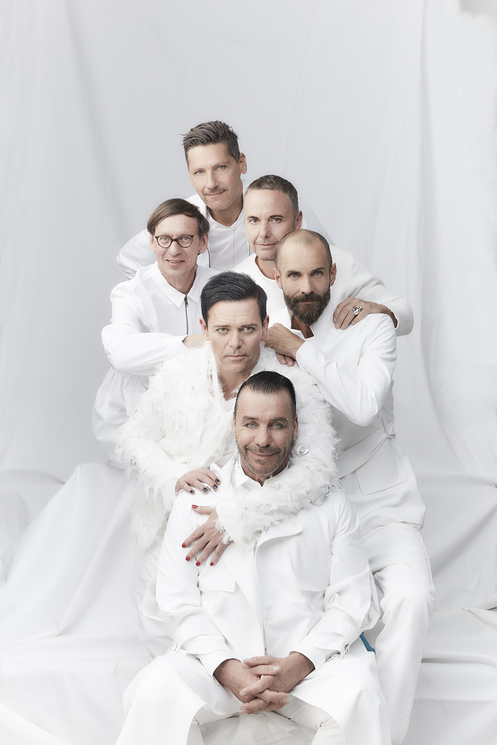 Rammstein cover Rolling Stone