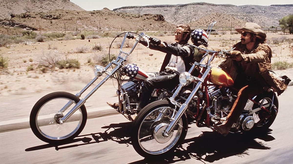 ‘Easy Rider’, cosa rimane di noi 50 anni dopo la fine dell’American Dream