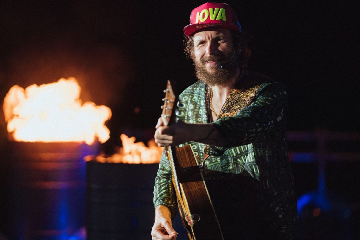 Jovanotti sul palco del Jova Beach Party. Foto: Michele Lugaresi