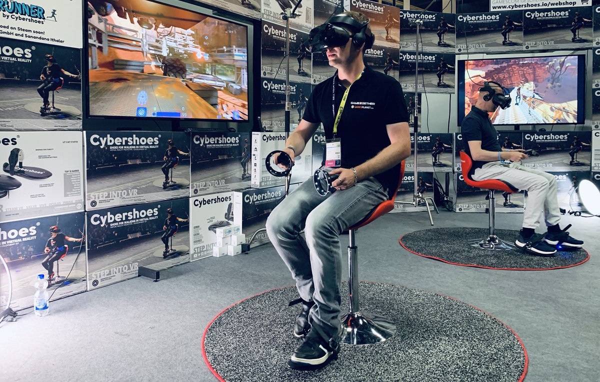 Arrivano le cyber-scarpe per la realtà virtuale