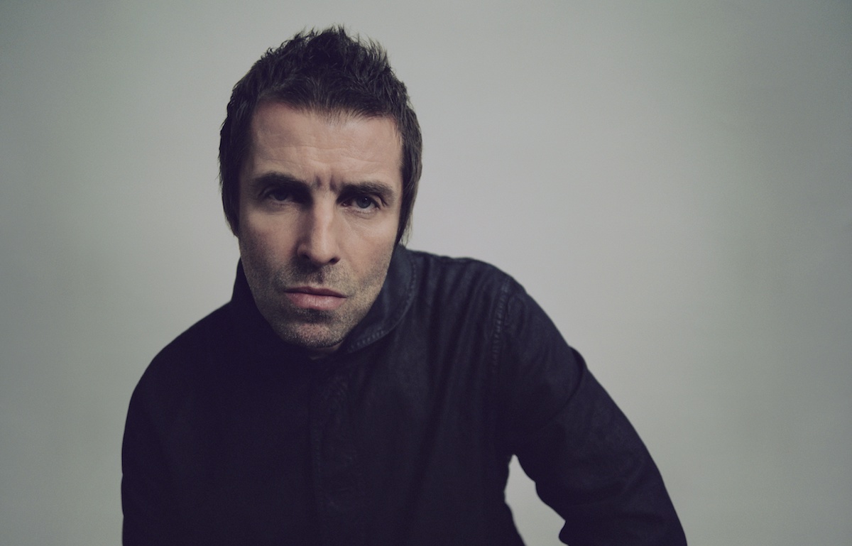 Guarda Liam Gallagher che cambia il testo di ‘Wonderwall’ per invitare tutti a lavarsi le mani