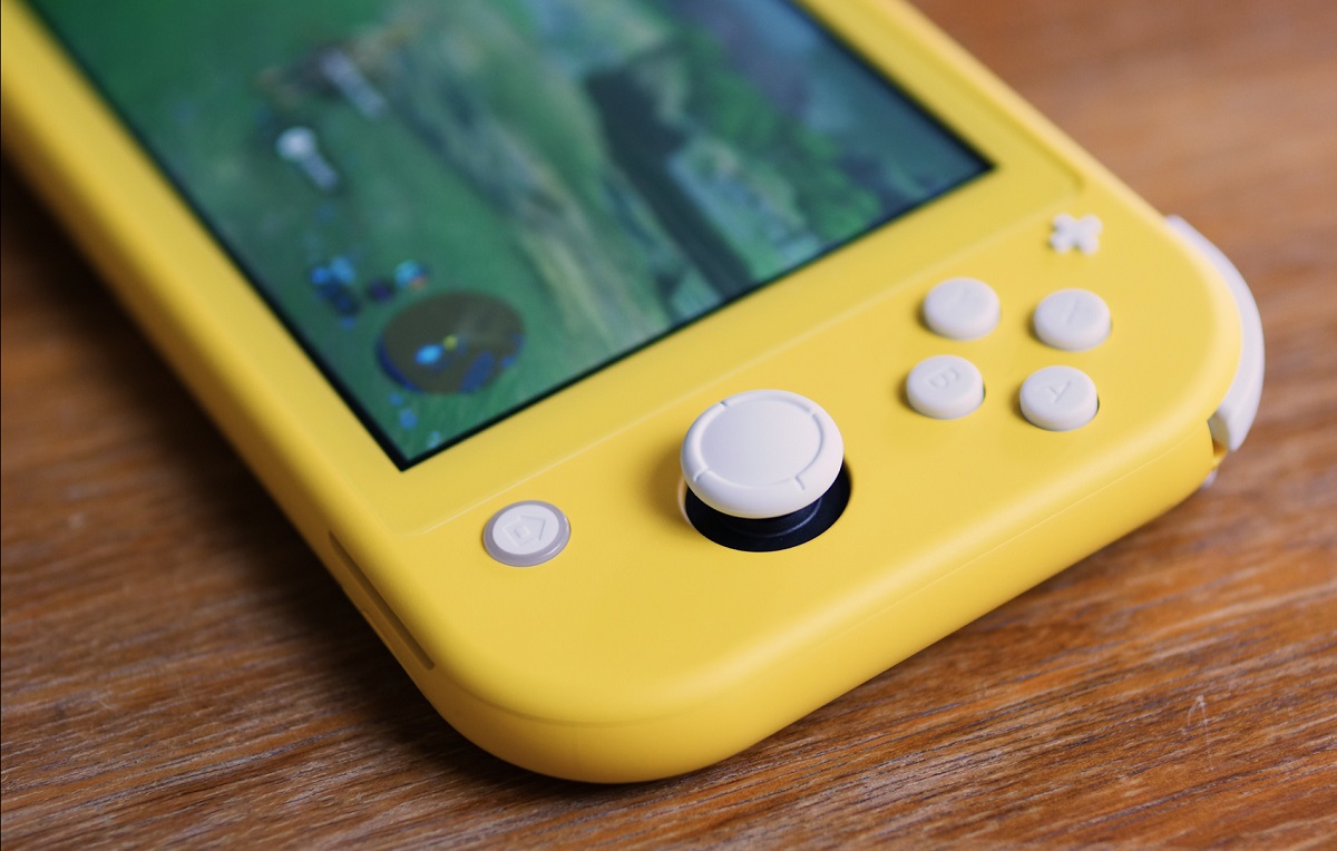 Anche Nintendo Switch Lite ha i Joy-Con difettosi?