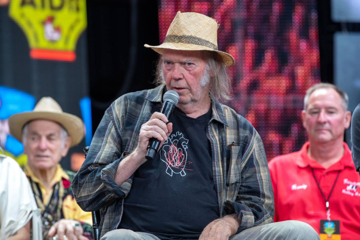 Forse dovremmo chiedere scusa a Neil Young: gli Archives sono il futuro della musica