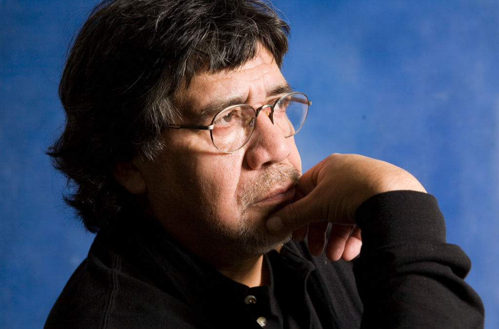 Lo scrittore cileno Luis Sepúlveda è morto di coronavirus