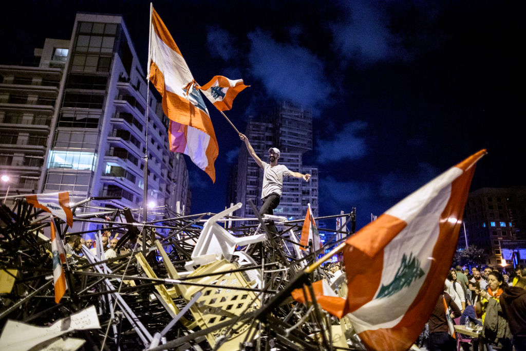 Hong Kong, Cile, Libano: il virus non ha fermato le proteste, le ha solo messe in pausa