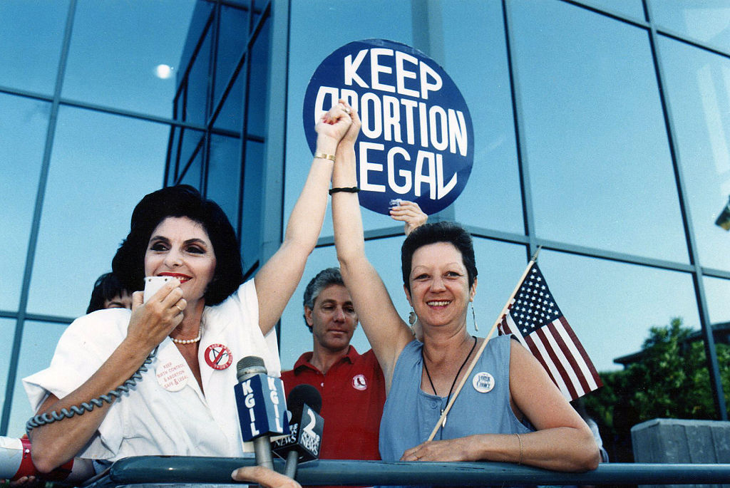 Storia della donna simbolo del diritto all’aborto diventata antiabortista per soldi