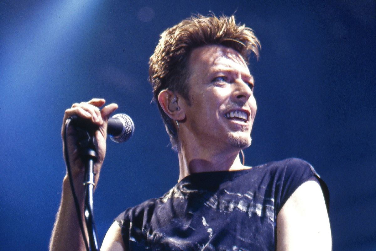 ‘Ouvrez Le Chien’, il nuovo album live di David Bowie