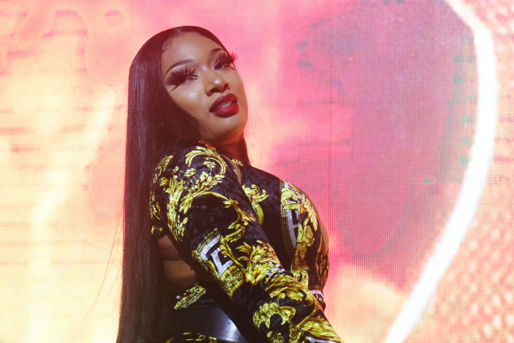 Megan Thee Stallion ha detto che le hanno sparato