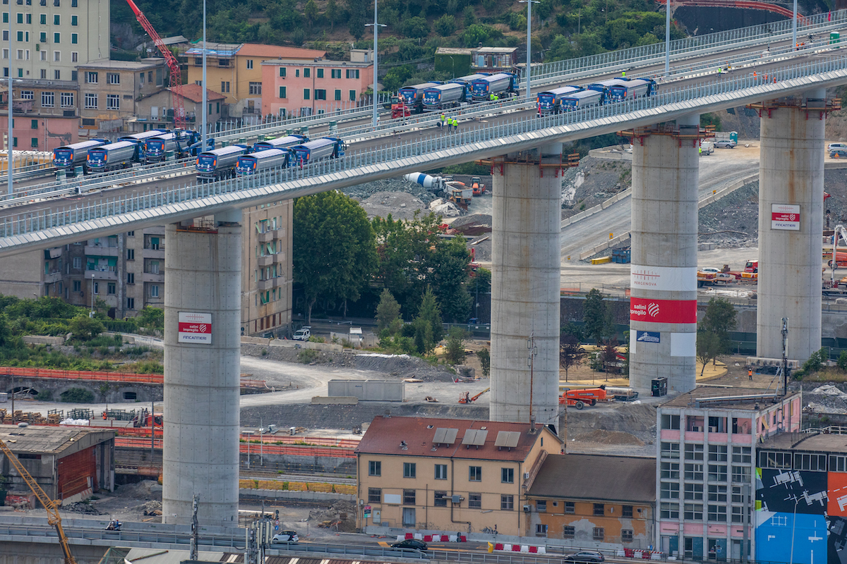 Oggi verrà inaugurato il nuovo ponte di Genova