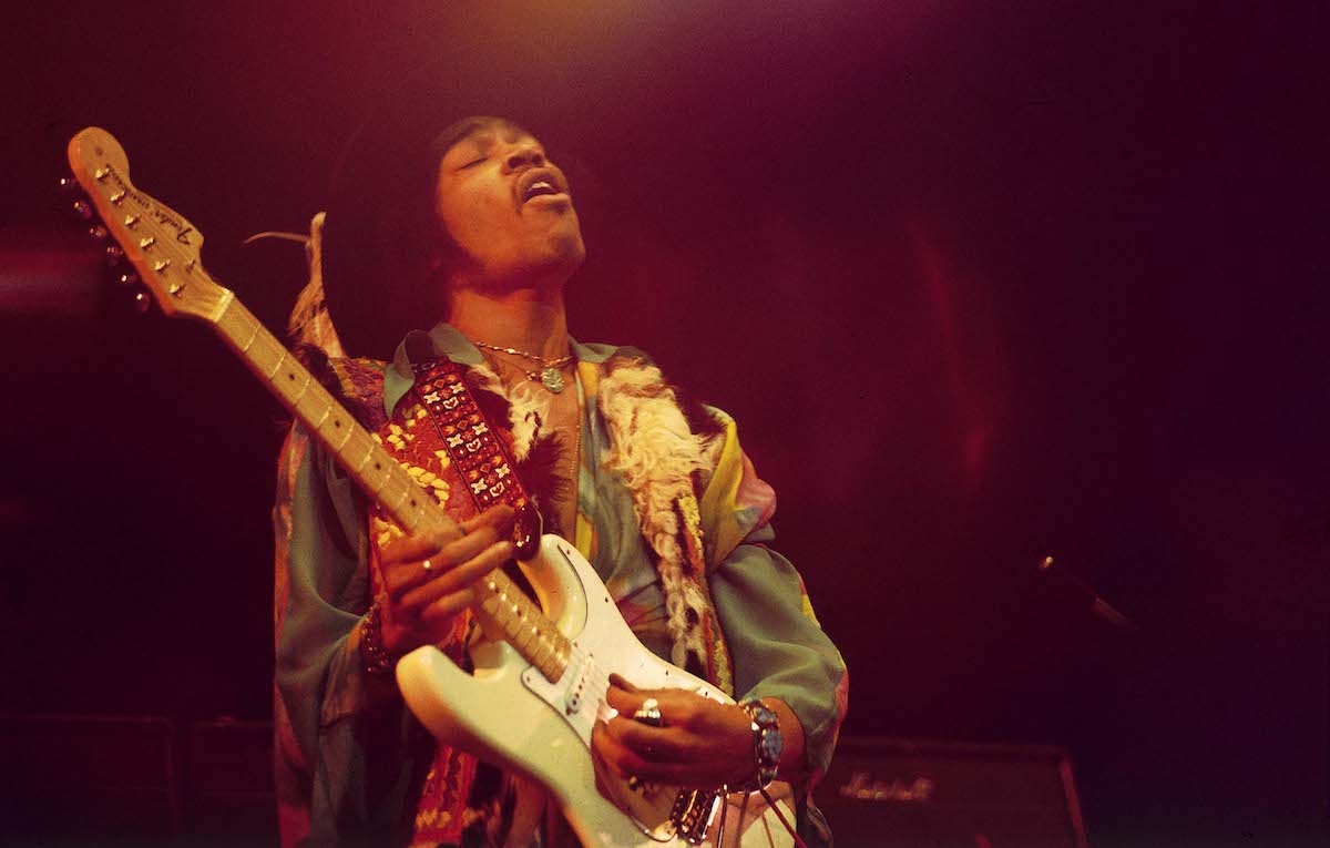 Perché Jimi Hendrix è stato il più grande chitarrista della storia?