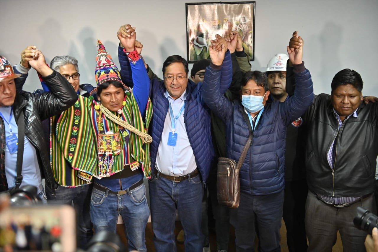 L’erede socialista di Evo Morales ha stravinto le elezioni in Bolivia