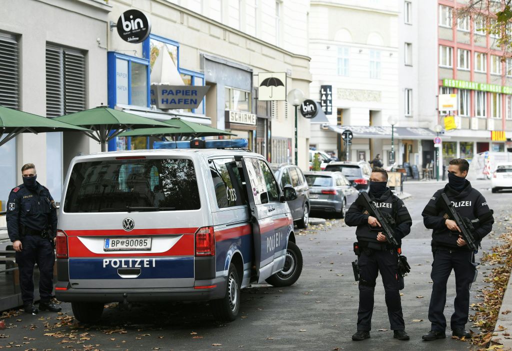 C’è stato un attentato terroristico in Austria, la sera prima del lockdown