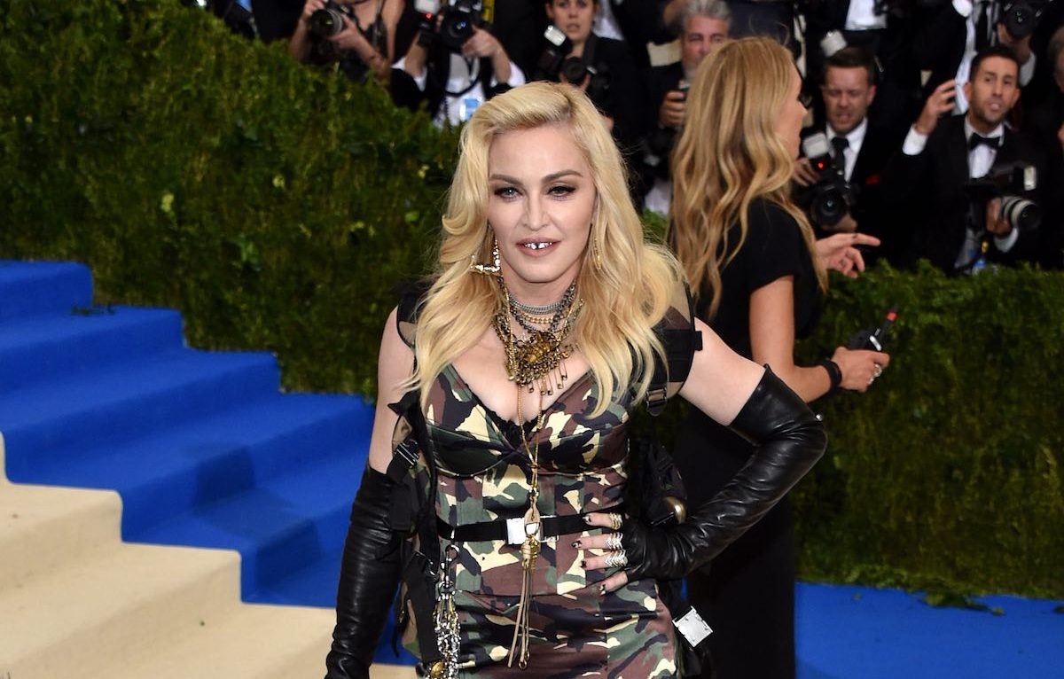 Madonna contro le nuove policy di Instagram: «#dittatura»