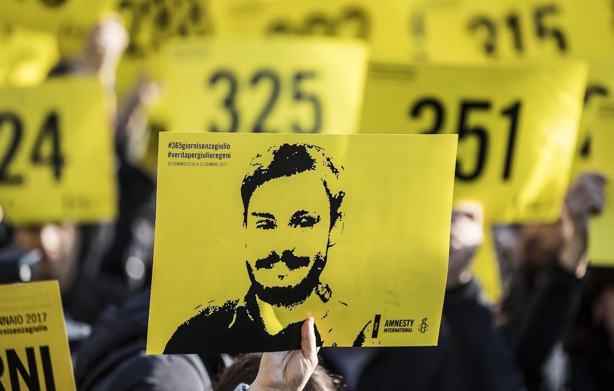 ‘Ossi di seppia’: da Černobyl’ al caso Regeni, su RaiPlay il nostro passato accade oggi