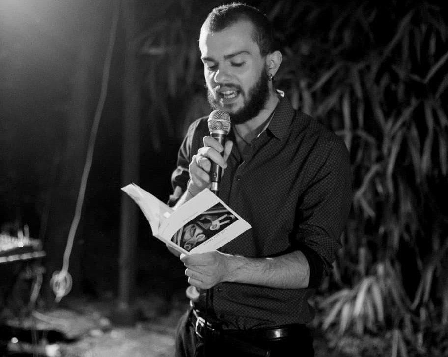 Mattia Tarantino, il Rimbaud italiano: «Noi poeti siamo orfani della ninna nanna»