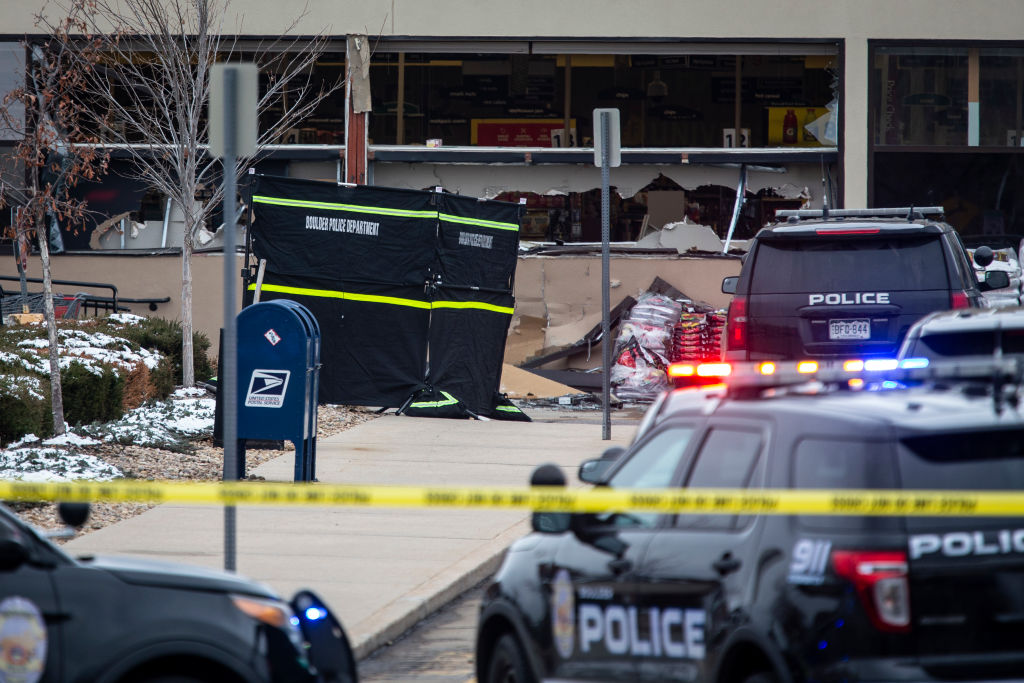 C’è stata una strage in un centro commerciale a Boulder, in Colorado