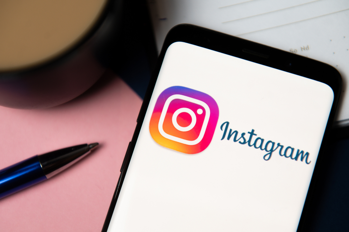 L’algoritmo di Instagram ha un problema con i contenuti complottisti e novax