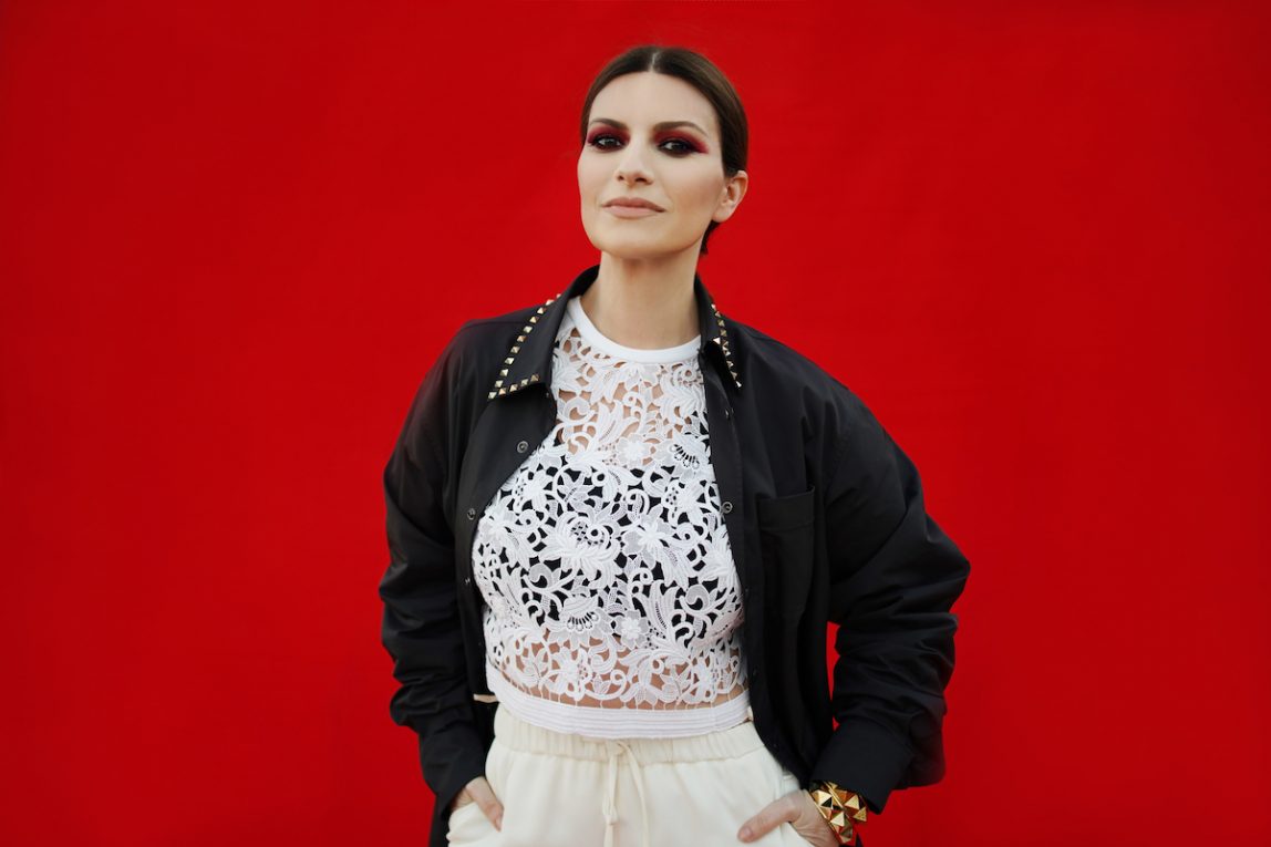 Sanremo 2022 Laura Pausini super ospite: un amore che dura da 29 anni