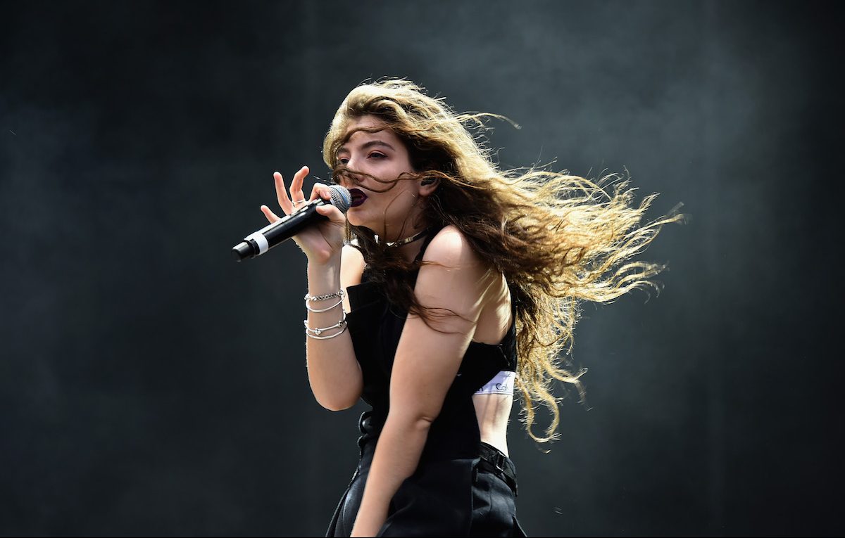 Lorde annuncia due date in Italia e pubblica la tracklist di ‘Solar Power’