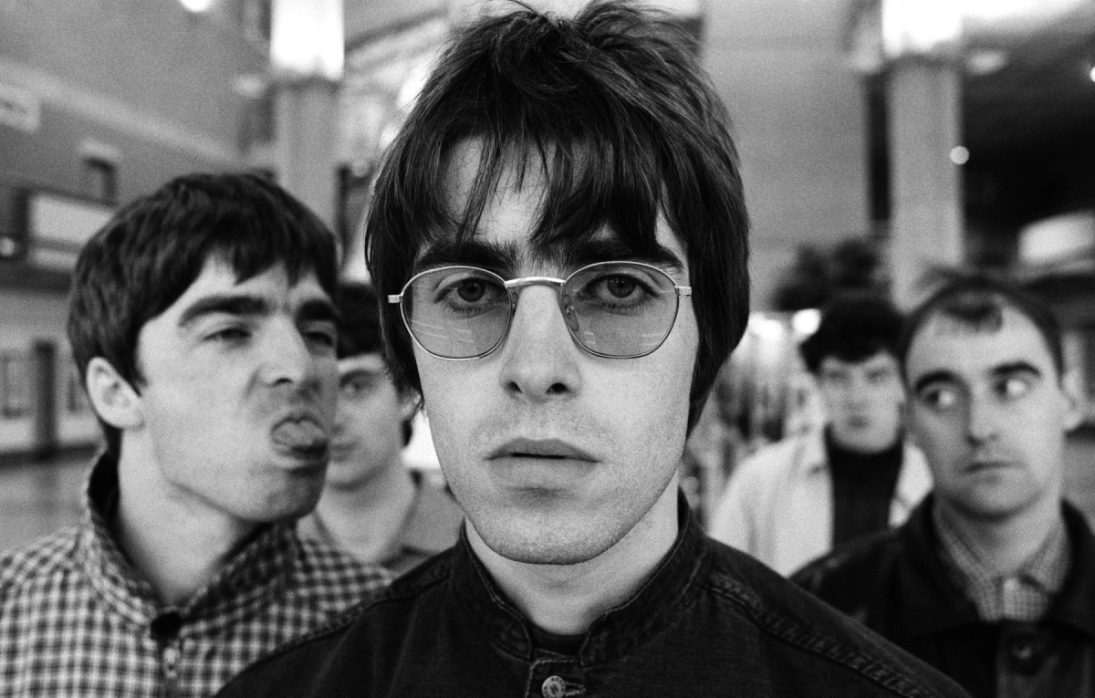 Gli Oasis non pubblicano dischi? Ci pensano i fan con l’AI