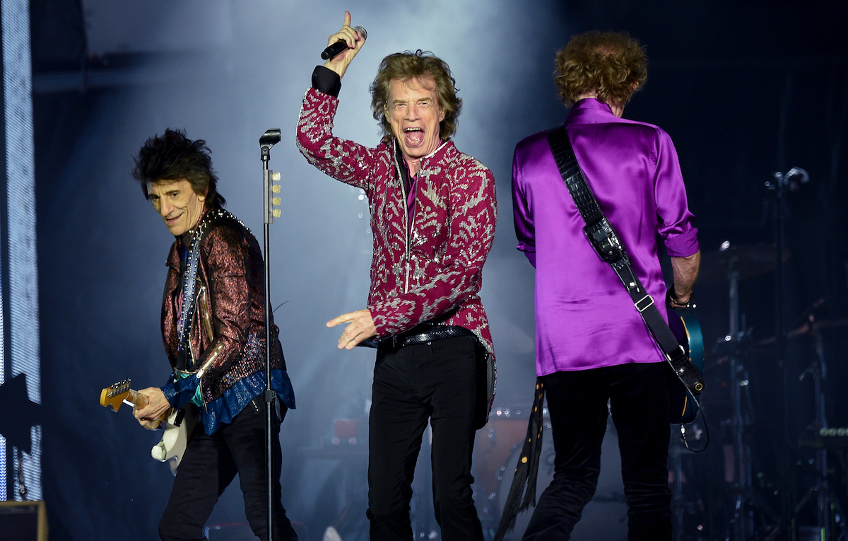 I Rolling Stones sono tornati su un palco senza Charlie Watts