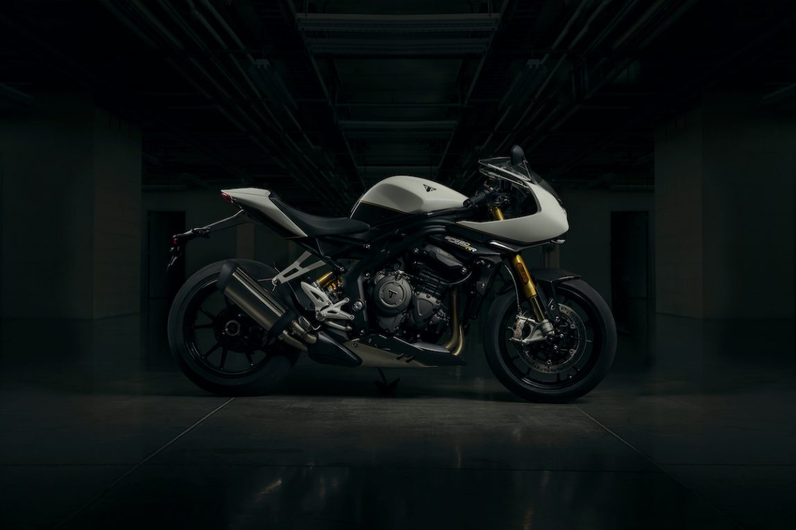 Triumph Speed Triple 1200 RR