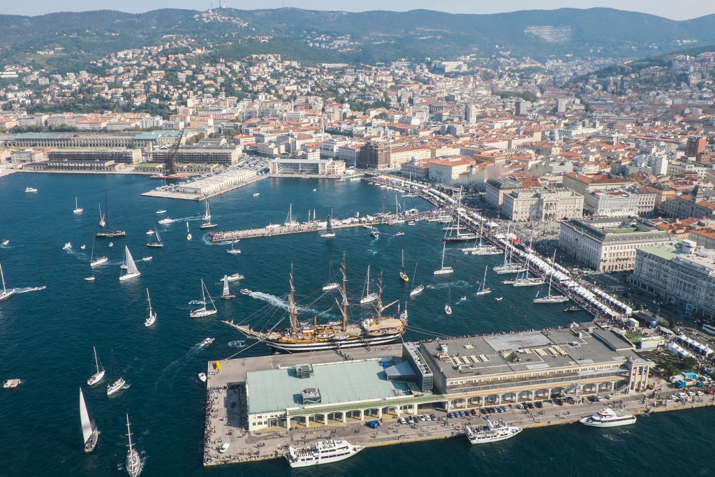 Cosa sta succedendo al porto di Trieste, il nuovo centro della lotta contro il Green Pass