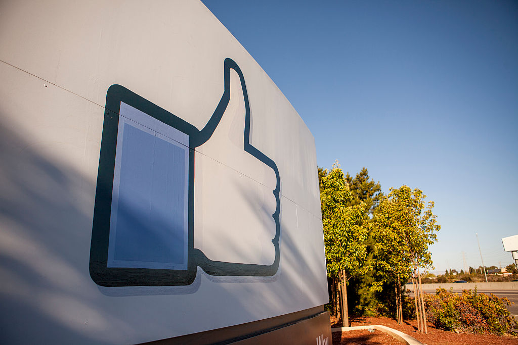 Perché l’ultimo scandalo che ha colpito Facebook è diverso dagli altri