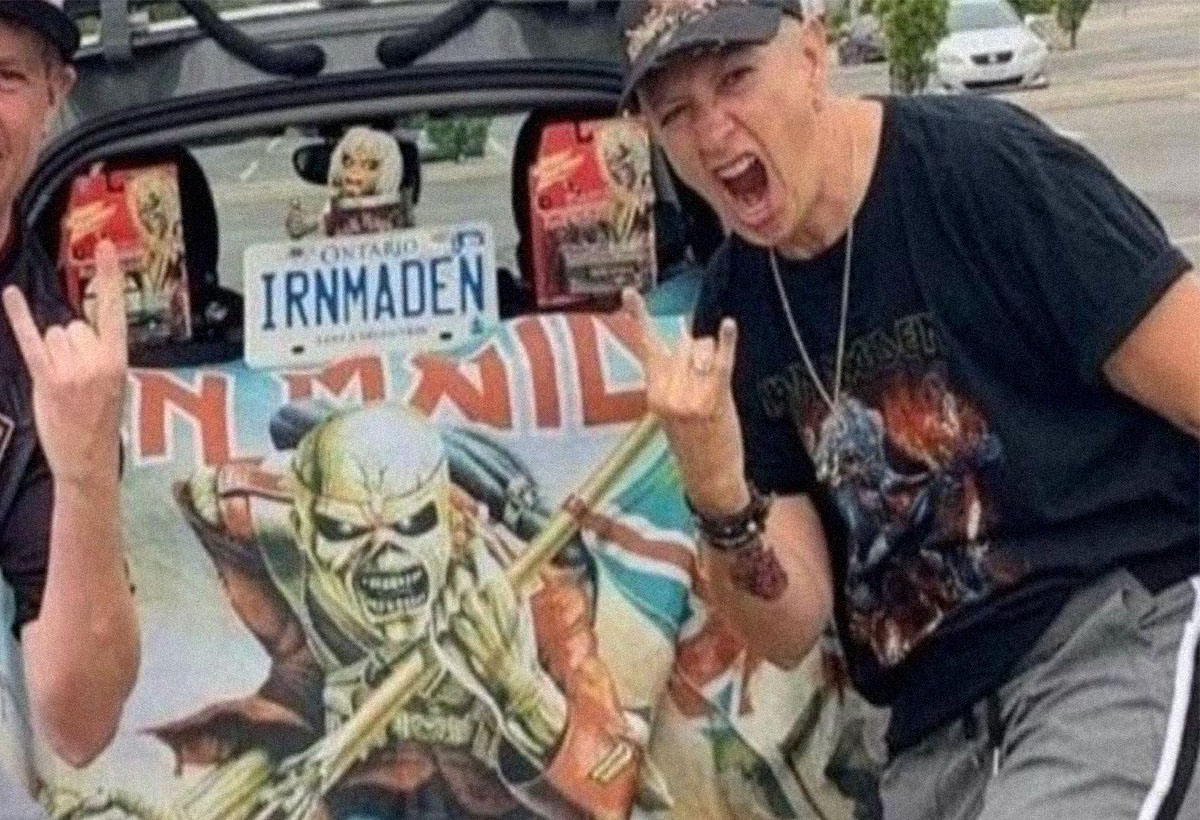 Nonostante le proteste, la preside fan degli Iron Maiden non verrà licenziata
