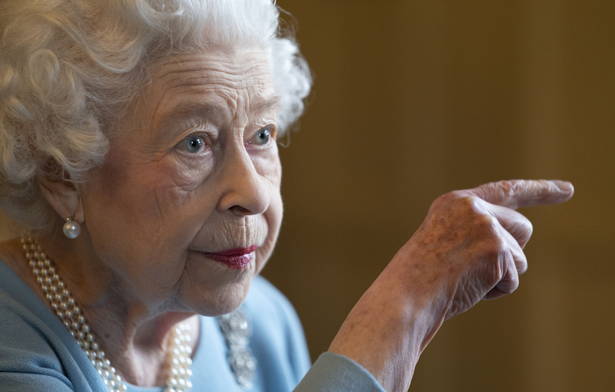 Dopo 70 anni di regno, la regina Elisabetta è più in forma che mai