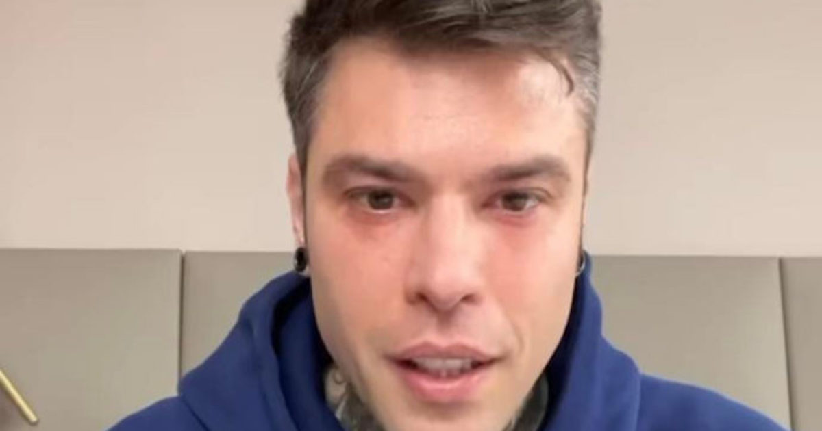 Fedez racconta il giorno in cui ha scoperto di avere un tumore: «Ho paura che i miei figli mi dimentichino»