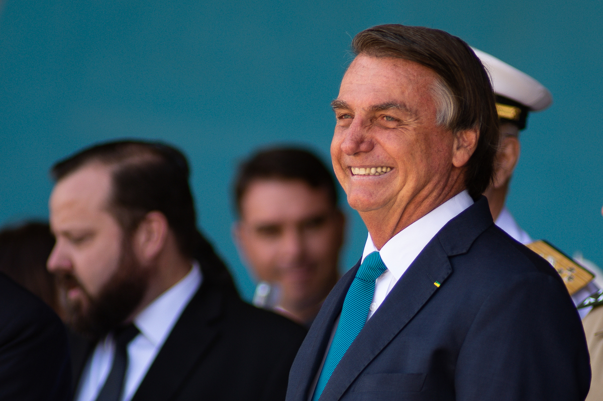 Non è uno scherzo: Bolsonaro è stato premiato per il suo “altruismo” verso gli indigeni