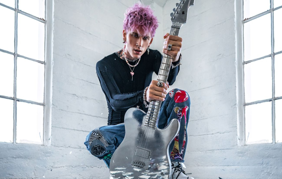 Abbiamo chiesto a un vero punk cosa pensa del disco di Machine Gun Kelly