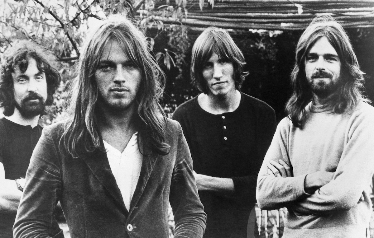 Prima di ‘Hey Hey Rise Up’: 10 canzoni dei Pink Floyd contro la guerra